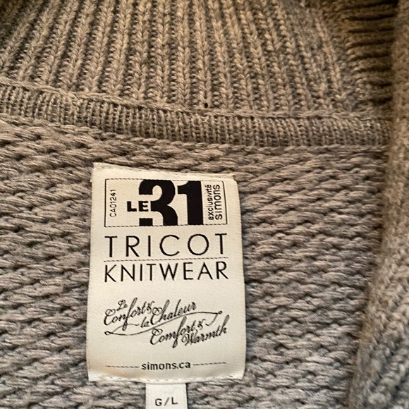 Cardigan - Picture 2 of 3